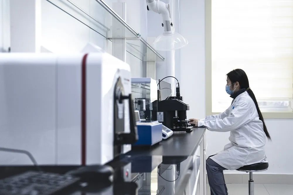 El laboratorio de Shinmade pasó con éxito la revisión de vigilancia del CNAS